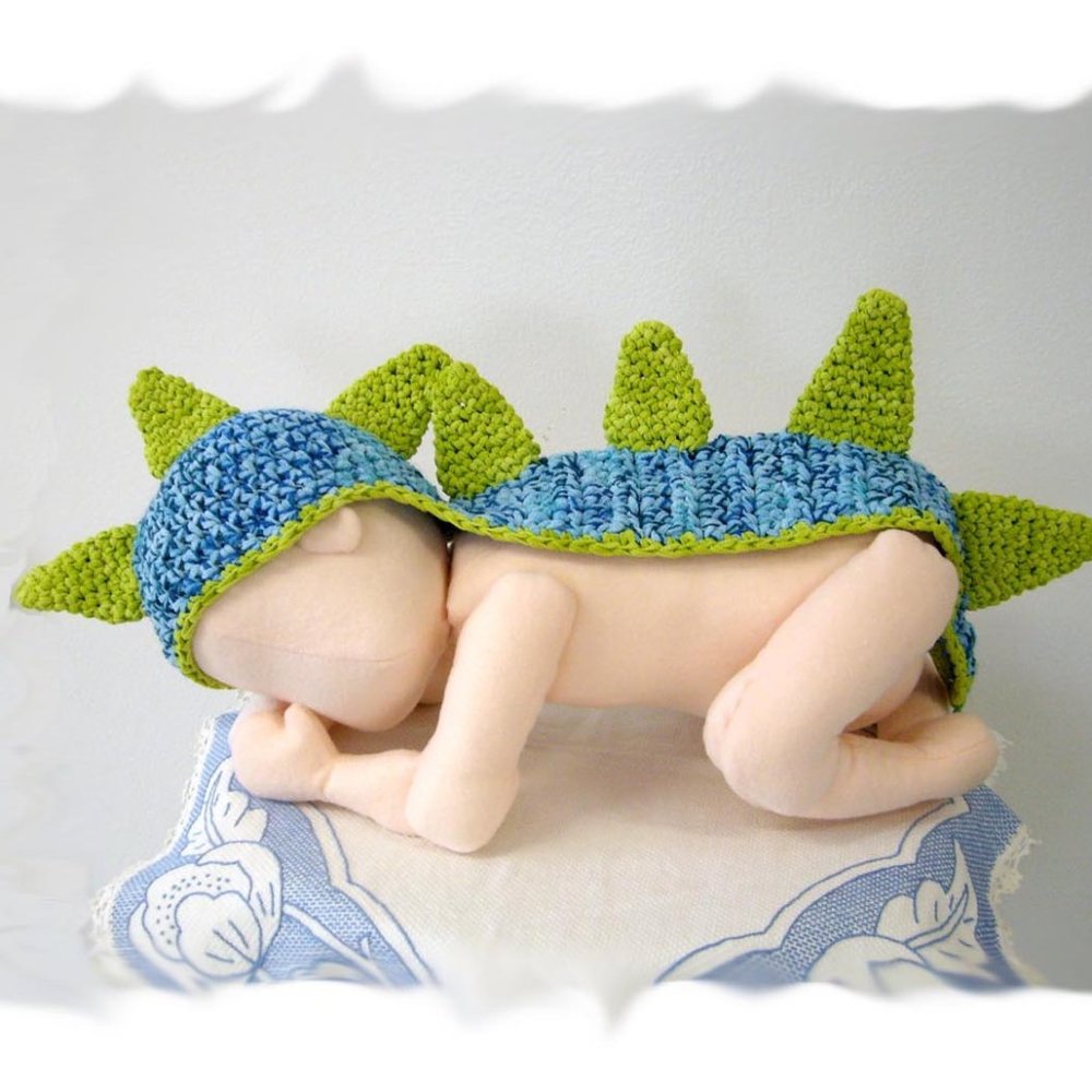 Baby Monster Dinosaur Hat Photo Prop - 0-3 Months